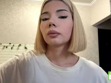 KeeshaSouthard  live sex cam