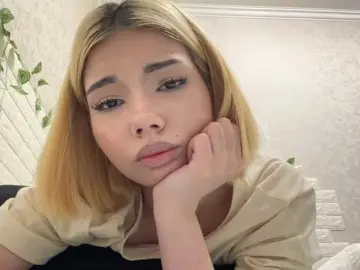 KeeshaSouthard  live sex cam