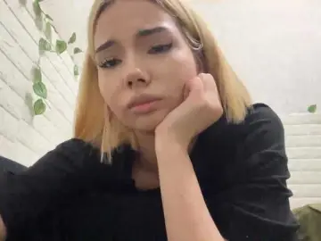KeeshaSouthard  live sex cam