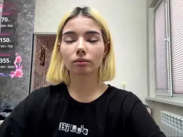 KeeshaSouthard  live sex cam