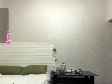 KeeshaSouthard  live sex cam