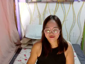 Kristel17  live sex cam