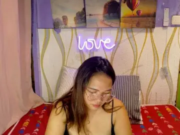 Kristel17  live sex cam