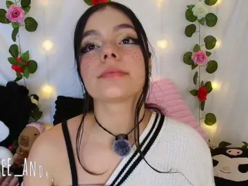 Cutee-andrea1  live sex cam