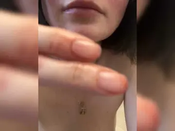 Mananavaleeva  live sex cam