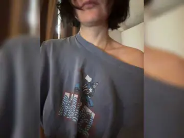 Mananavaleeva  live sex cam