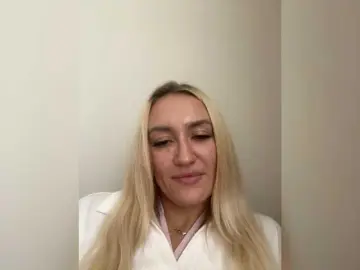 44enji  live sex cam