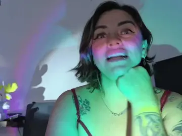 AdeleGreyhot  live sex cam
