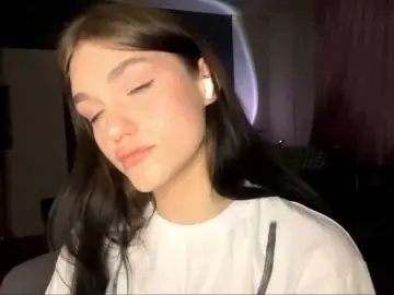 BobbyeMurrah  live sex cam