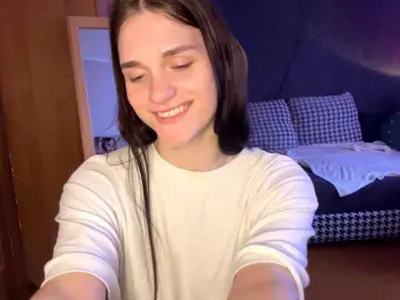 BobbyeMurrah  live sex cam