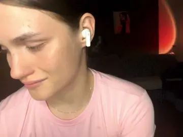 BobbyeMurrah  live sex cam