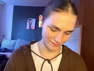 BobbyeMurrah  live sex cam