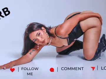 Elekttra-  live sex cam