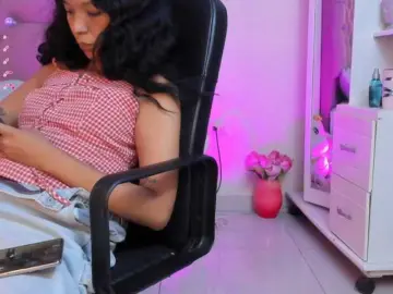 Elekttra-  live sex cam