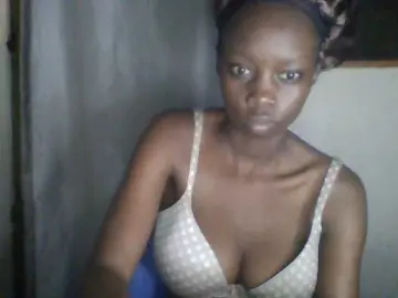 Essyknight  live sex cam