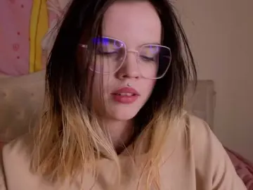 HannaCristal  live sex cam