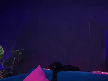 RubyRya  live sex cam