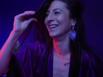 RubyRya  live sex cam