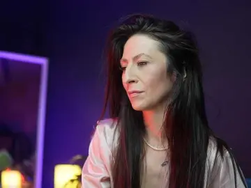 RubyRya  live sex cam