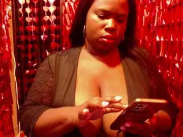 Samara28  live sex cam