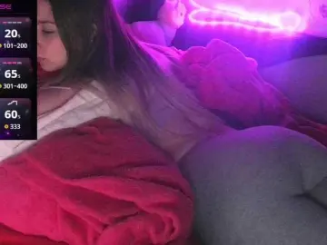 Bubblybubbles  live sex cam