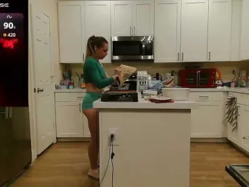 Bubblybubbles  live sex cam