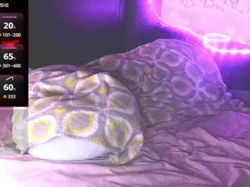 Bubblybubbles  live sex cam