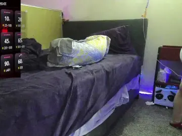 Bubblybubbles  live sex cam