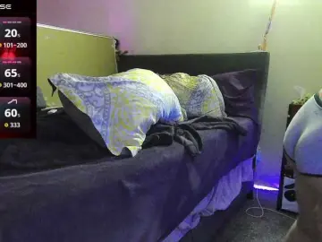 Bubblybubbles  live sex cam