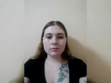 Foxyarty  live sex cam