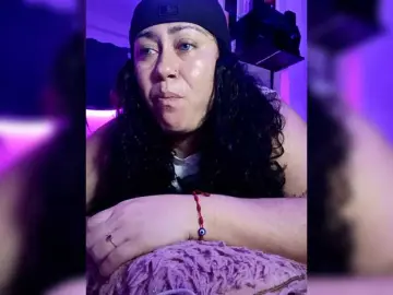 AliceFox-Purple  live sex cam