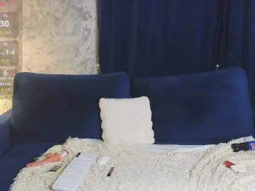 AlyssaVey  live sex cam