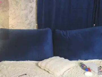 AlyssaVey  live sex cam