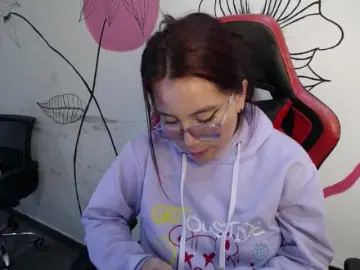 HANNA-HOT77  live sex cam