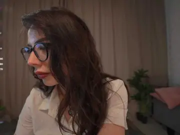 HaritaLovee  live sex cam