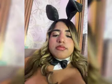 KiaraRose  live sex cam