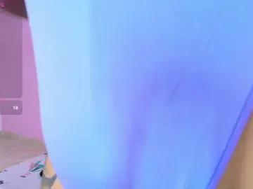 LiilyyDream  live sex cam