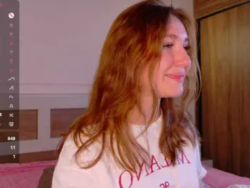 LunaXBaddie  live sex cam