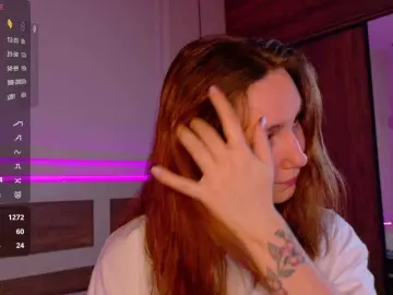 LunaXBaddie  live sex cam