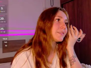 LunaXBaddie  live sex cam