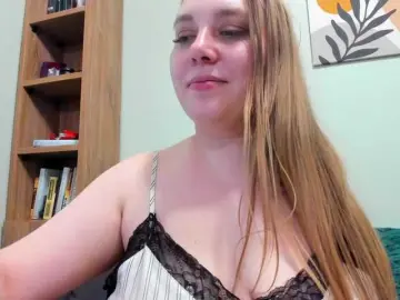 Malina2012  live sex cam