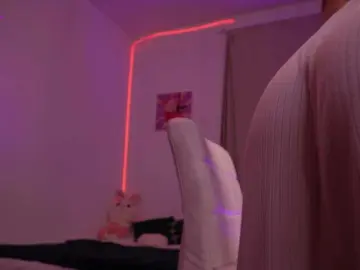 MilaFlame  live sex cam