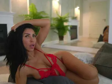 MyaBlack  live sex cam