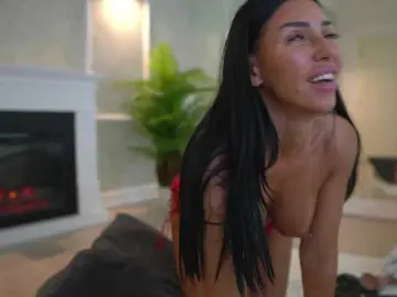 MyaBlack  live sex cam