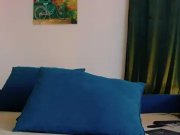 Scarl3ttNoir  live sex cam