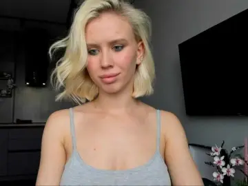 Sunlovv  live sex cam