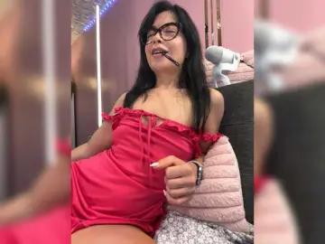 TessUK  live sex cam