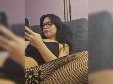 TessUK  live sex cam
