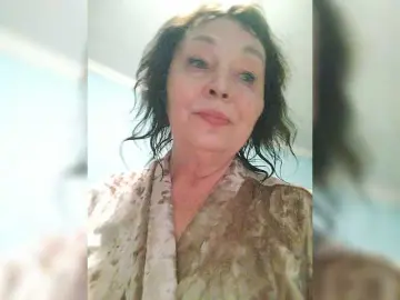 Asya18  live sex cam