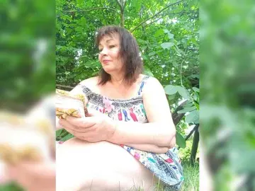 Asya18  live sex cam